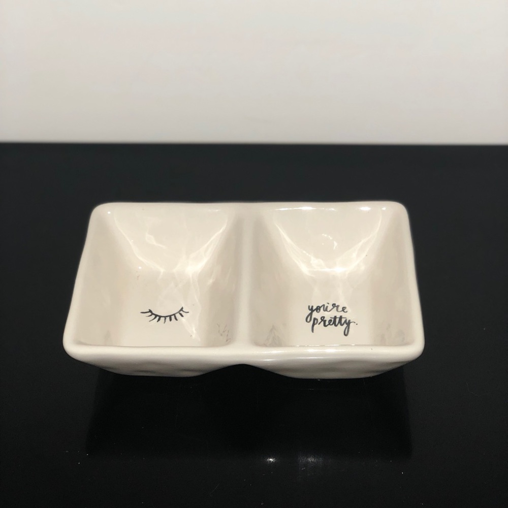 Rae Dunn Make-up/Vanity Dish